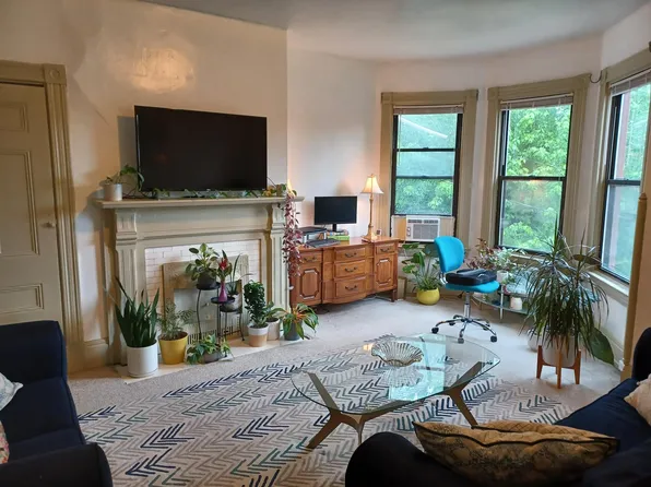 534 S Winebiddle St Floor 2, Pittsburgh, PA 15224
