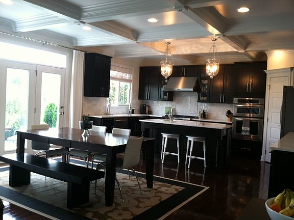 4th image of 9871 Macdonald Dr
