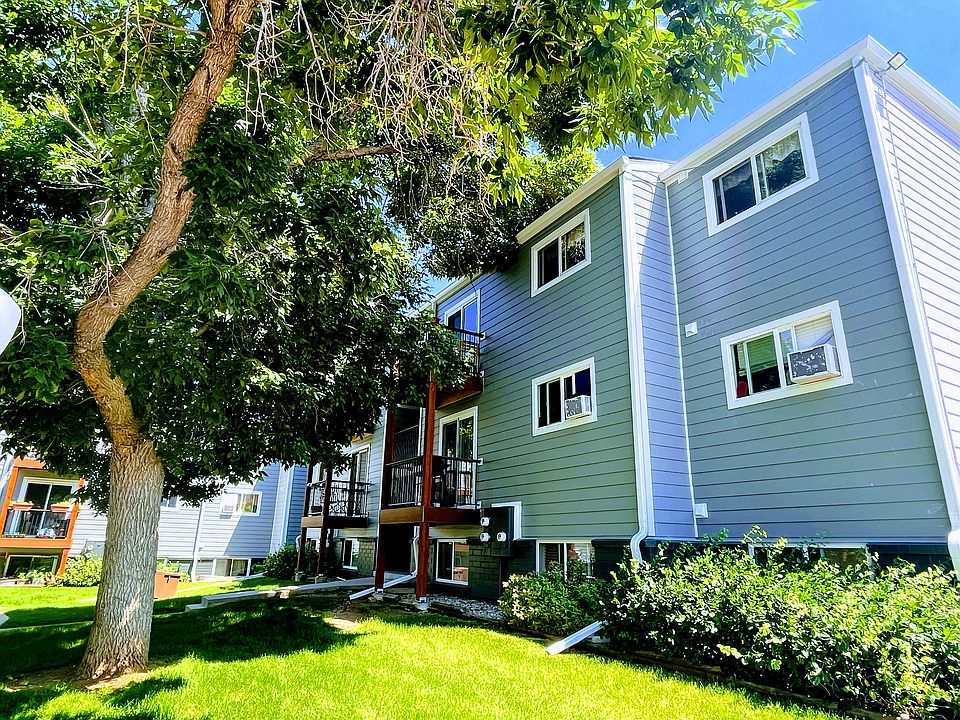 1st image of 16359 W 10th Ave APT Q6