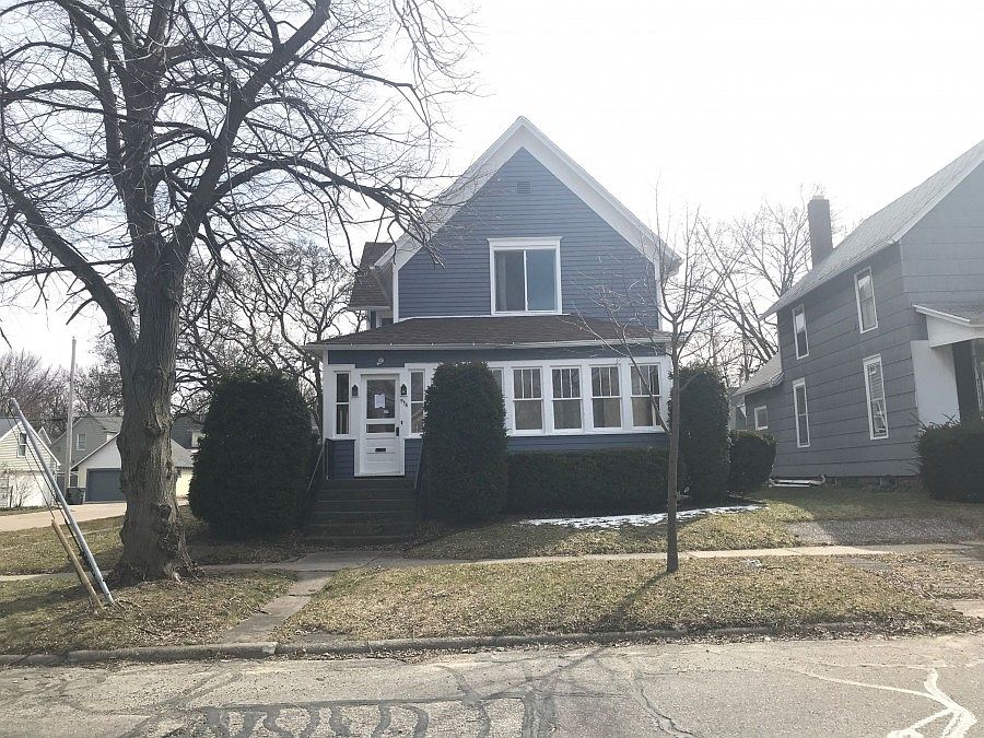 1st image of 934 Harrison Ave