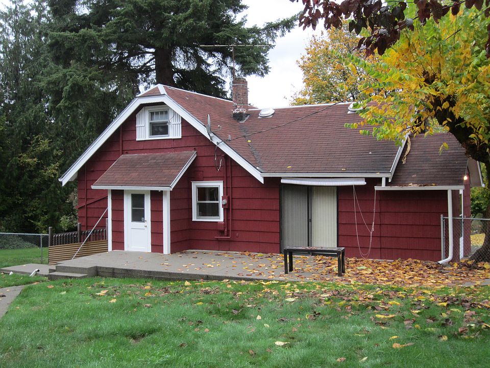 1st image of 4304 87th Ave NE