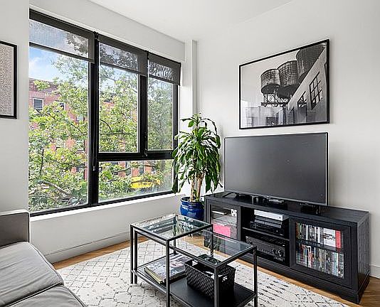 2nd image of 178 Putnam Ave #3C