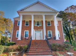 3721 Surrey Way Ct, Winston Salem, NC 27106