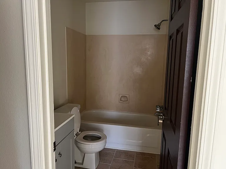 8751 Coy Ave #D — Photo 10