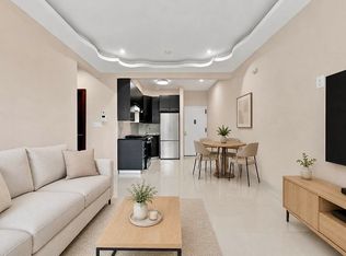 360 43rd St APT 2A, Brooklyn, NY 11232