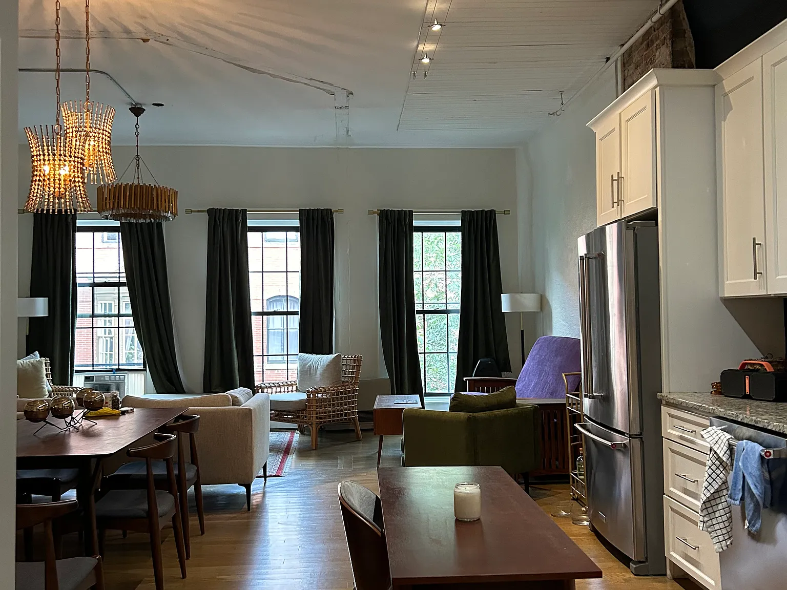 1 bed, 825 sqft, $2,400 — Photo 2