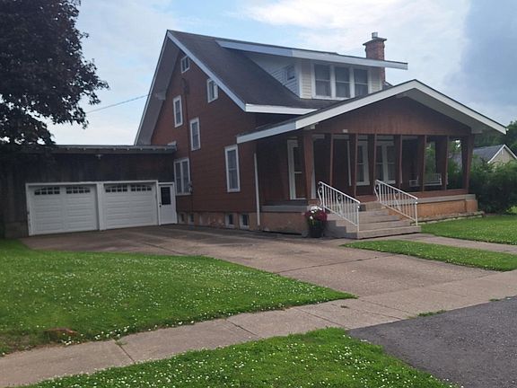 2nd image of 111 E Wisconsin STREET