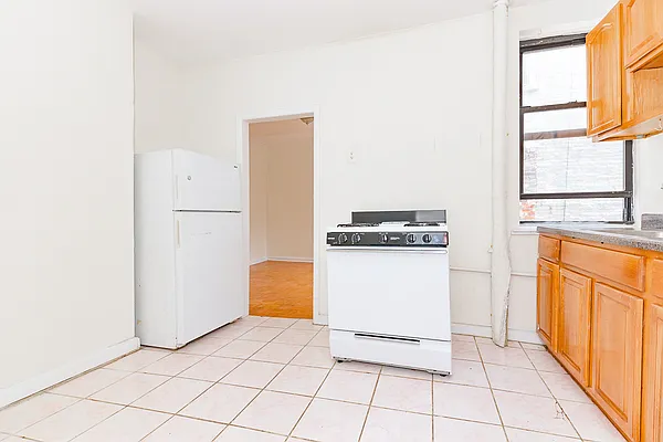 Rented by RENTBK LLC | media 3