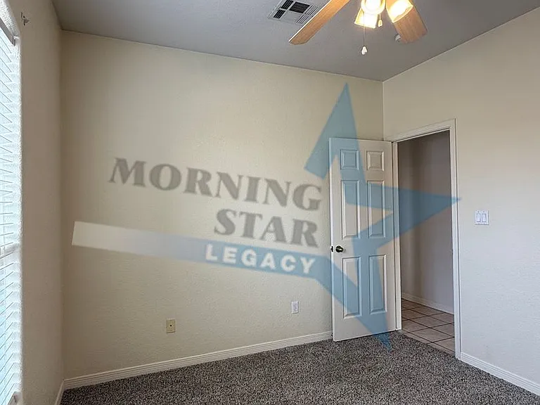 2935 Scenic Cir — Photo 6