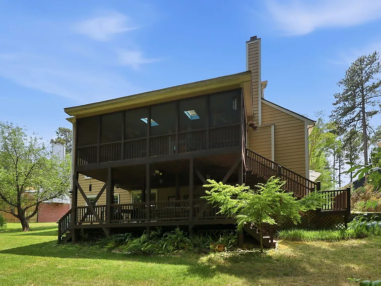 106 Dilworth Ct — Photo 53