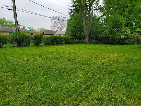4th image of 1119 Barthelme Ave
