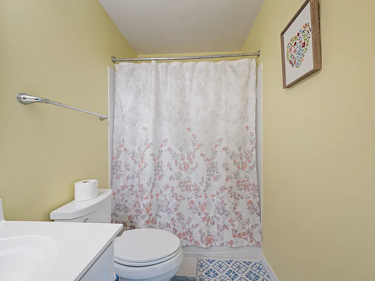 10745 Hillingdon Rd — Photo 26
