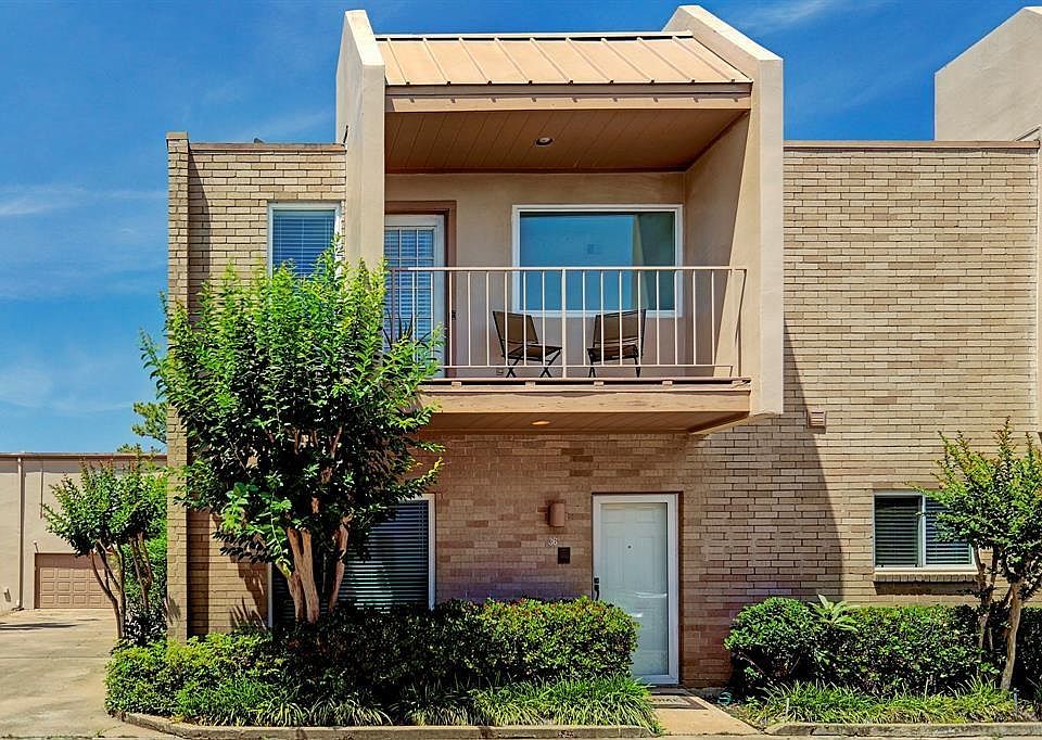 1st image of 1115 Augusta Dr APT 36