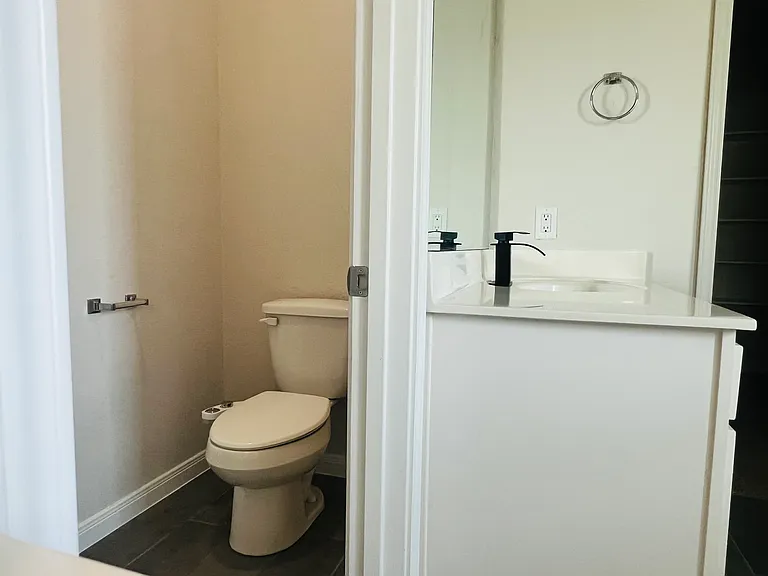 603 Hirsch Trl — Photo 22