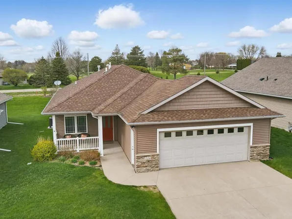 1576 Eagle Ridge St NE, Owatonna, MN 55060