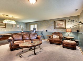 4051 Leslee Curv, Excelsior, MN 55331