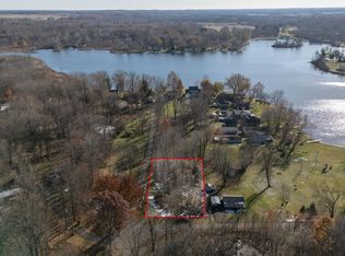 1840 Nichols Rd, Benton Harbor, MI 49022