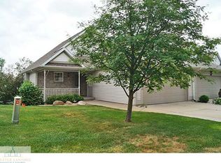 688 Pine Meadow Ln, Williamston, MI 48895