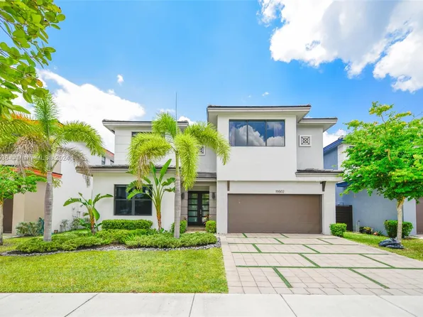 15502 NW 88th Ct, Miami Lakes, FL 33018