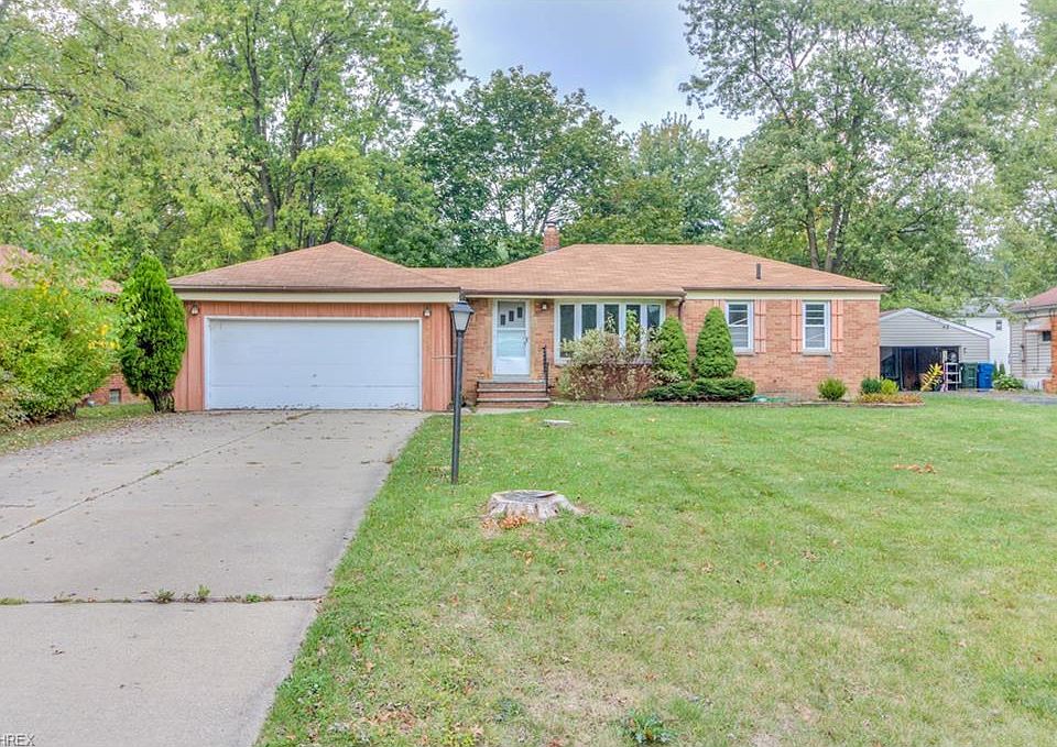 1st image of 37918 Caroline Dr