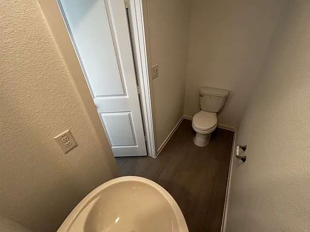 Entrance Bathroom