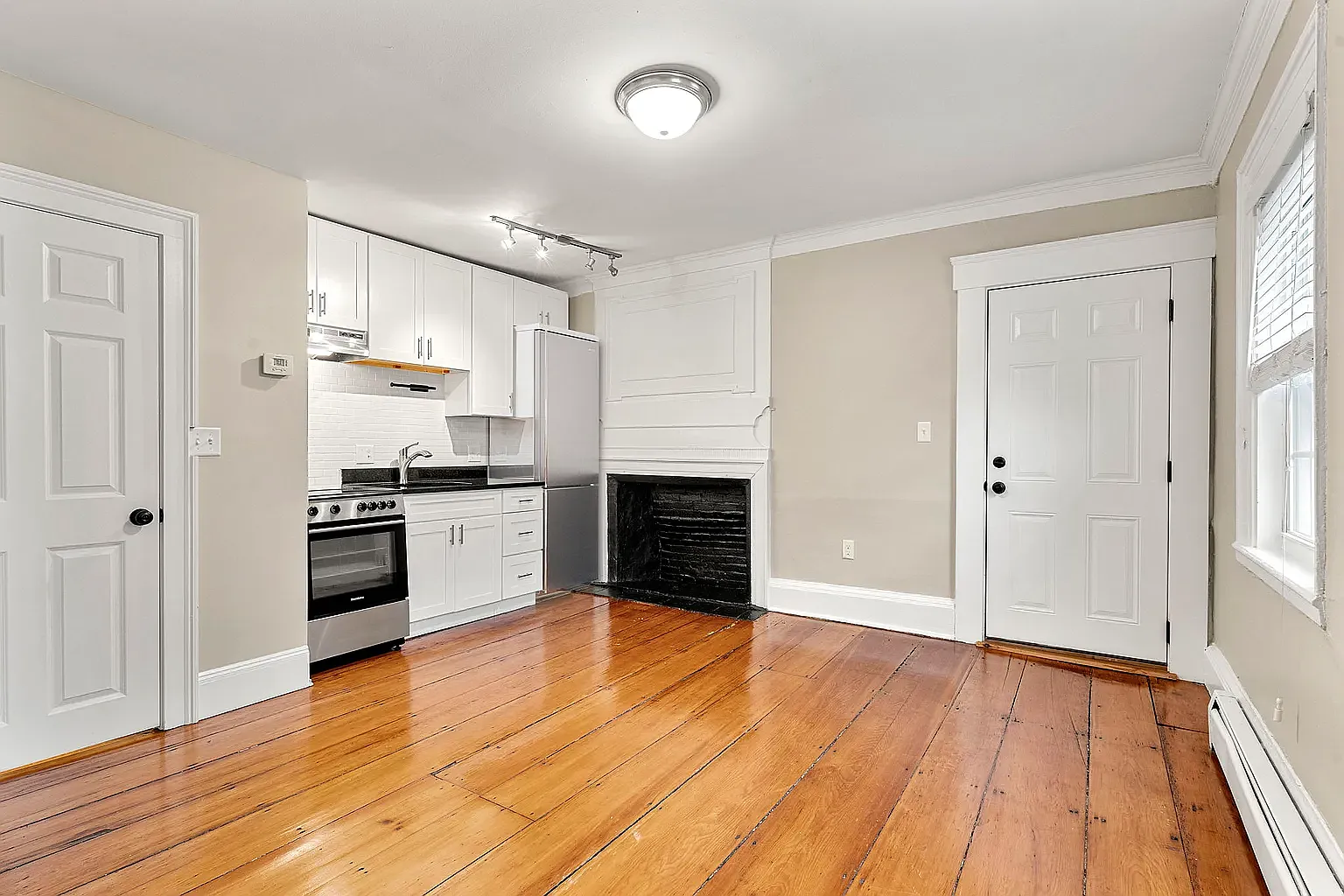 1 bed, 500 sqft, $2,150 — Photo 2