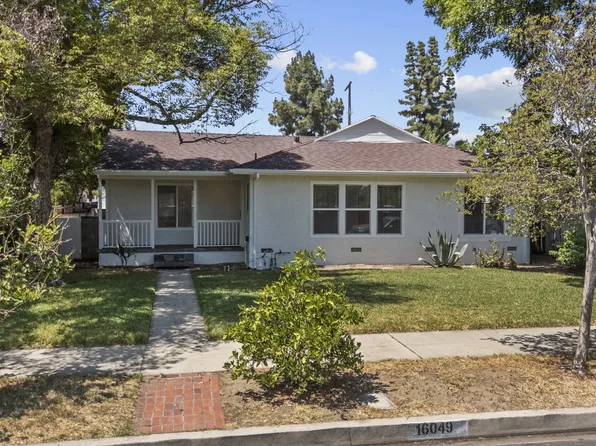 16049 Tuba St, North Hills, CA 91343