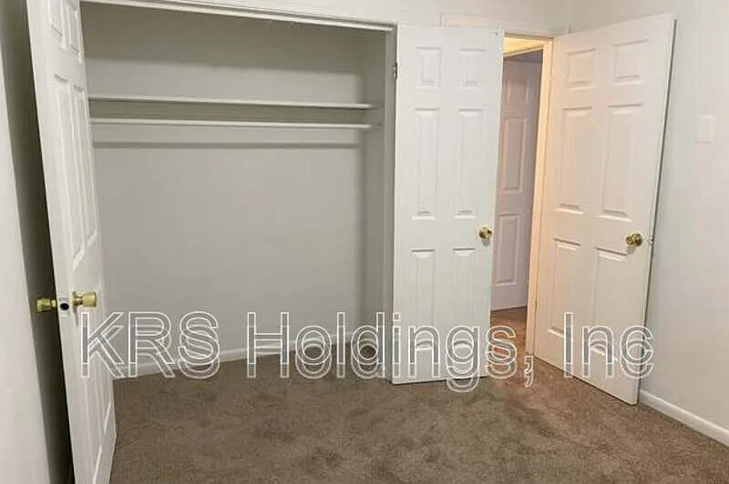 Building Photo - 416 S West St #8