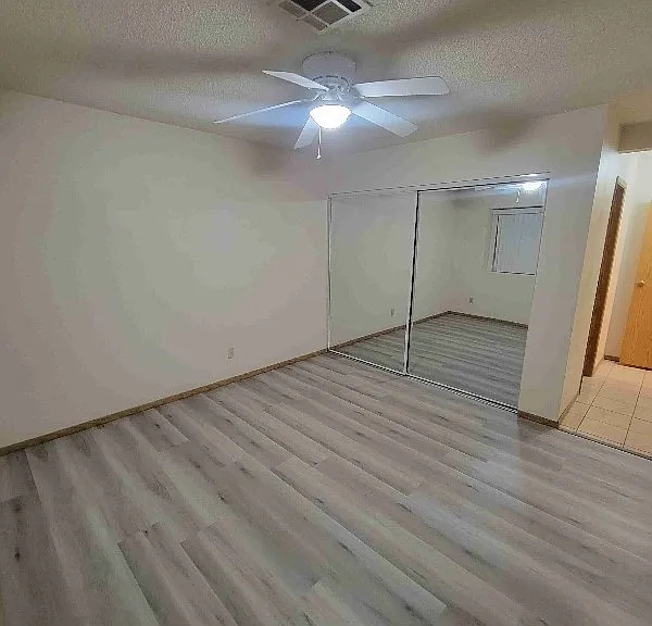 442 Holick Ave — Photo 9