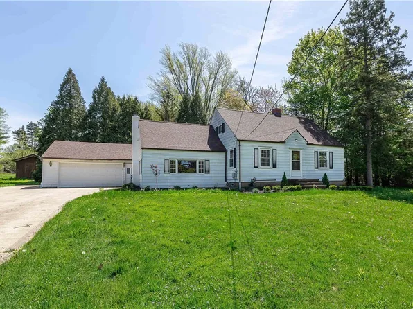 13229 Chillicothe Rd, Chesterland, OH 44026