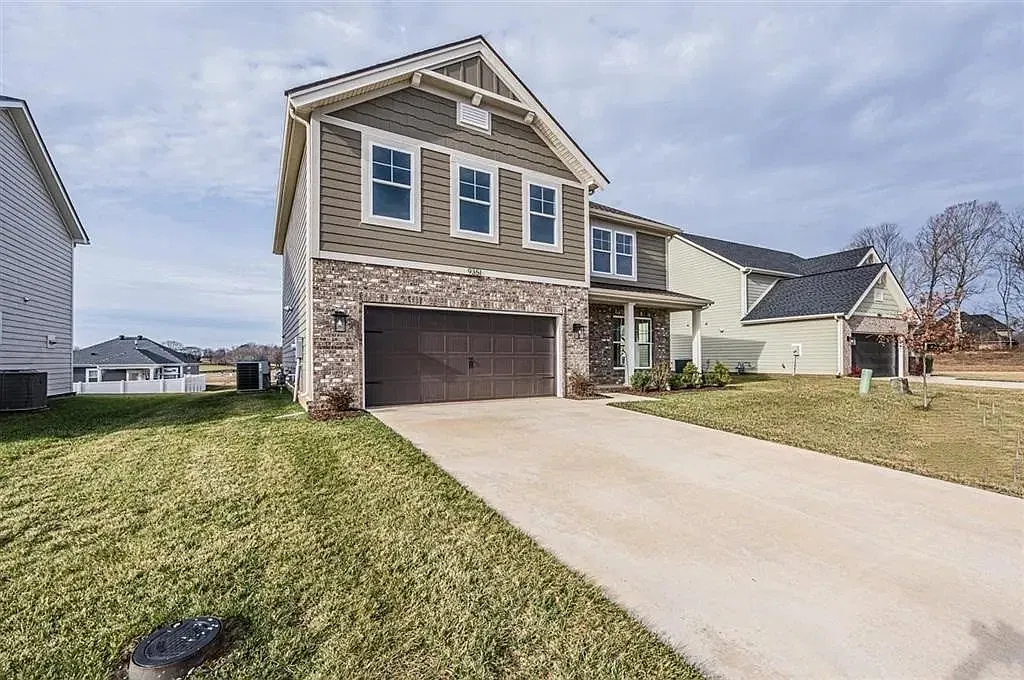 Beautiful 4BR/2.5BA new construction home in Meadows of Dove Point Alvaton, KY — Photo 2