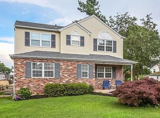 109 Gilmore Rd, Havertown, PA 19083