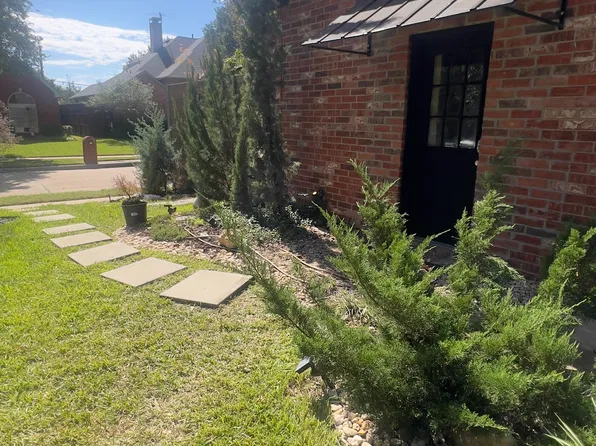 (undisclosed Address), Richardson, TX 75081