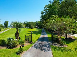 935 River Rd, Johns Island, SC 29455