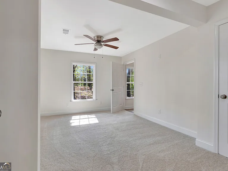 140 Mary Freeman Rd — Photo 24