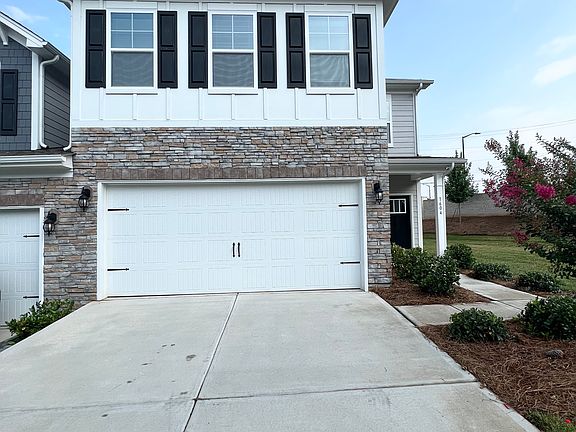 2nd image of 1604 Pendula Ln