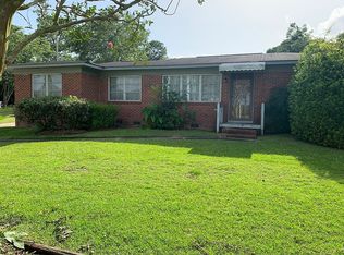 102 Tv Rd, Dothan, AL 36301