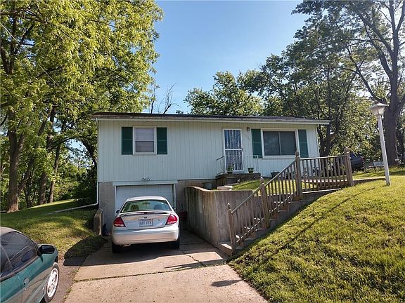 3rd image of 6347 Cernech Rd