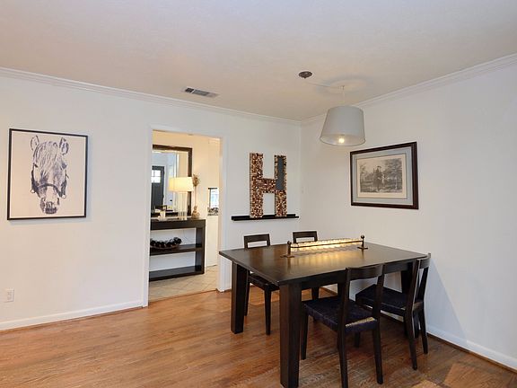 5th image of 4022 Highgrove Dr