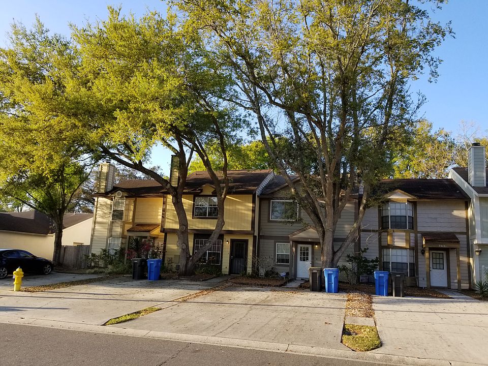 1st image of 7619 Tamarind Ave