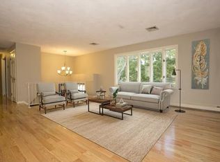 8 Rustic Ln, Reading, MA 01867