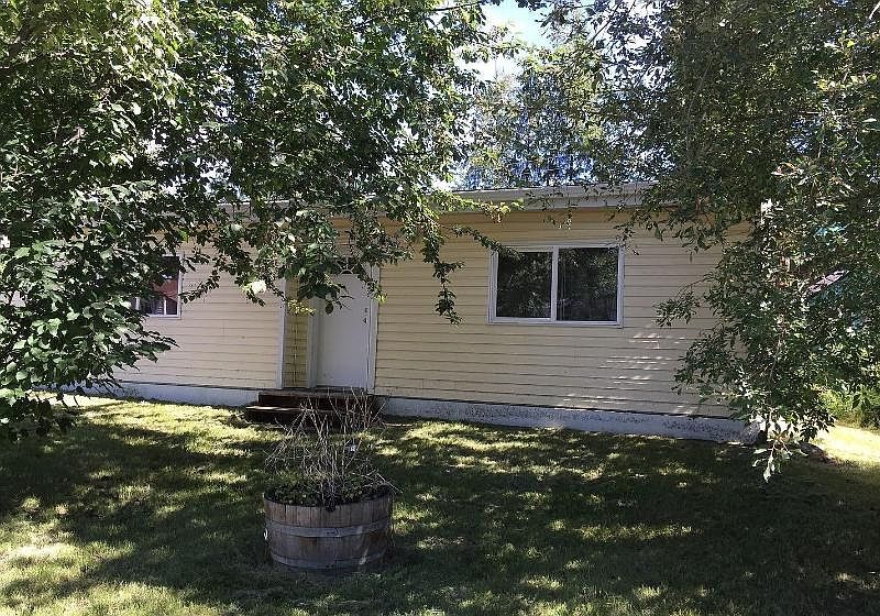 1st image of 3653 Goldizen Ave
