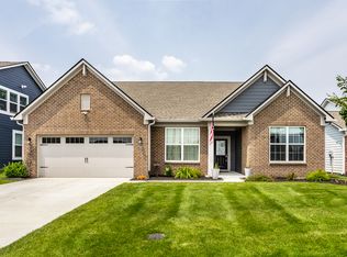 9718 Haughton Ln, McCordsville, IN 46055