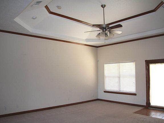3rd image of 3928 Mariah Dr