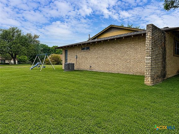 4th image of 414 Cheyenne Dr