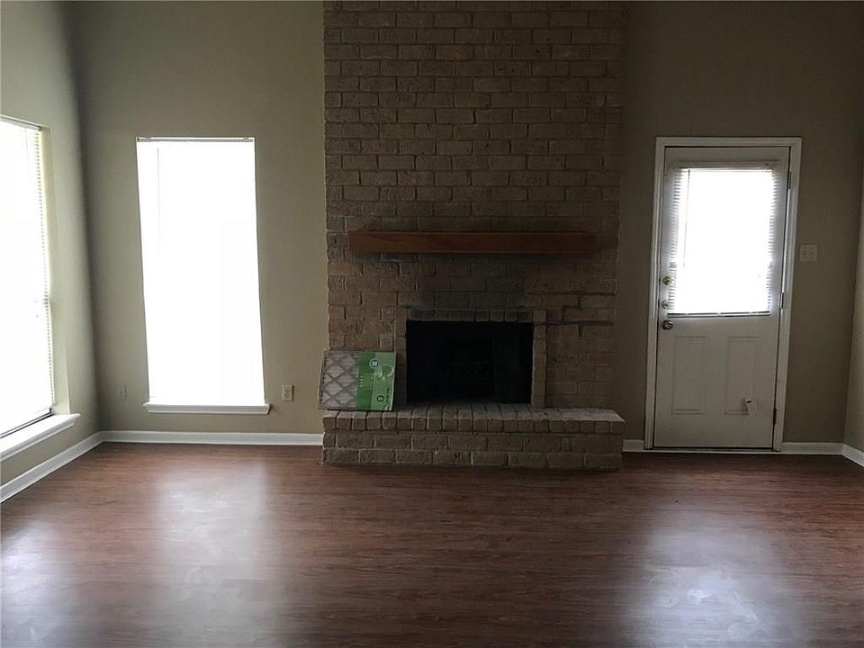 2nd image of 11214 Willowood Creek Dr APT C