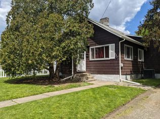 222 Dwight Ave, Corning, NY 14830