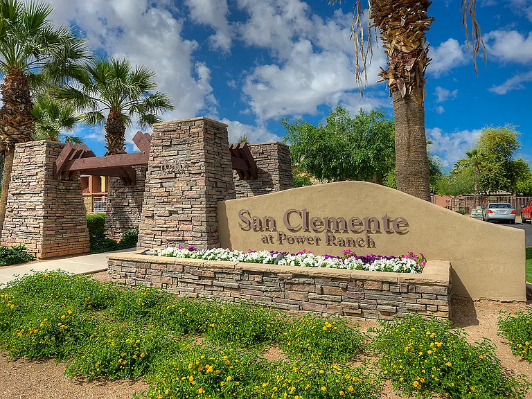 San Clemente Apartments — Photo 1