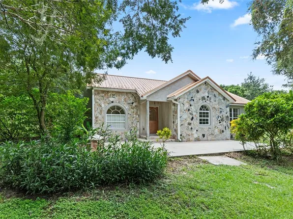 15015 S Highway 25, Weirsdale, FL 32195