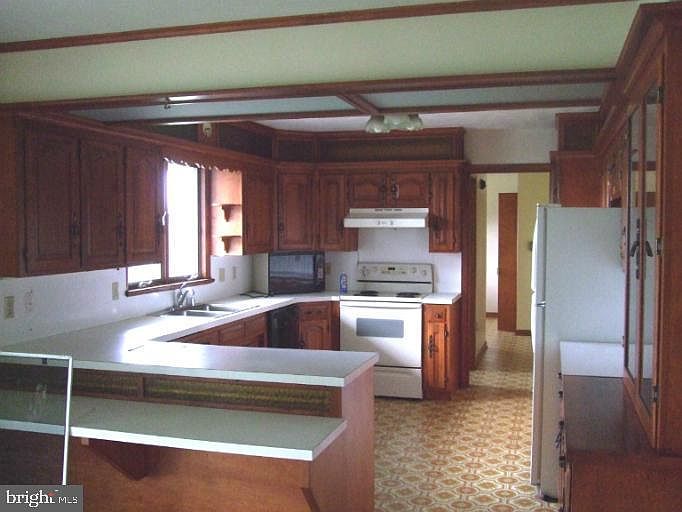 2nd image of 1803 Motter Rd